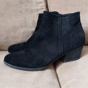 Women’s Sz. 8.5 Kate & Mel Black Ankle boots